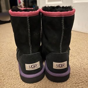 GIRLS UGGS | size 4